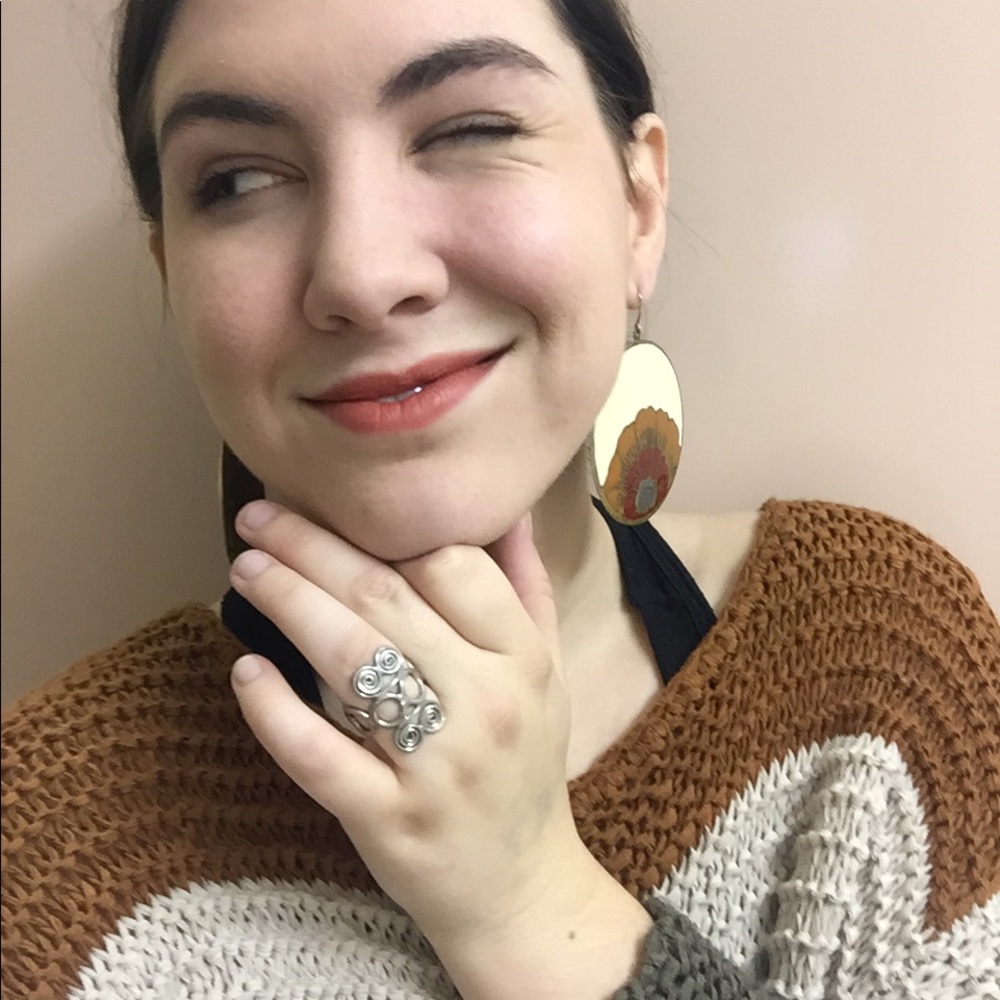 Meet your Posher, Ivory
